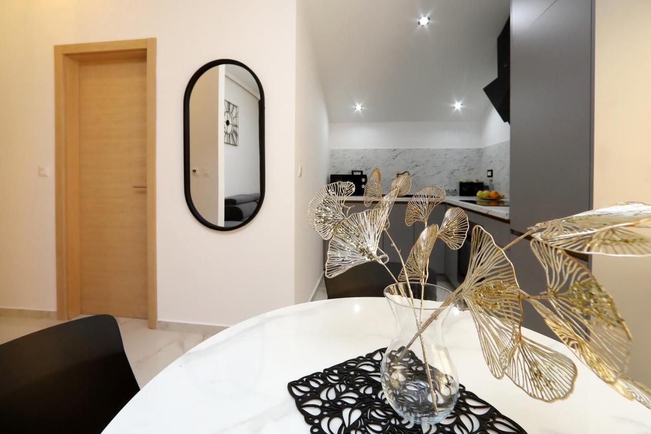Luxury Apartments Monika Near The Sea With Private Parking Bibinje Exterior foto